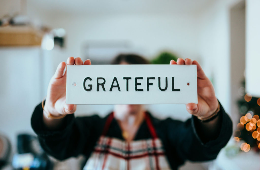 Image for display with article titled TherapyWorks | Simple Ways to Practice Gratitude This Holiday Season