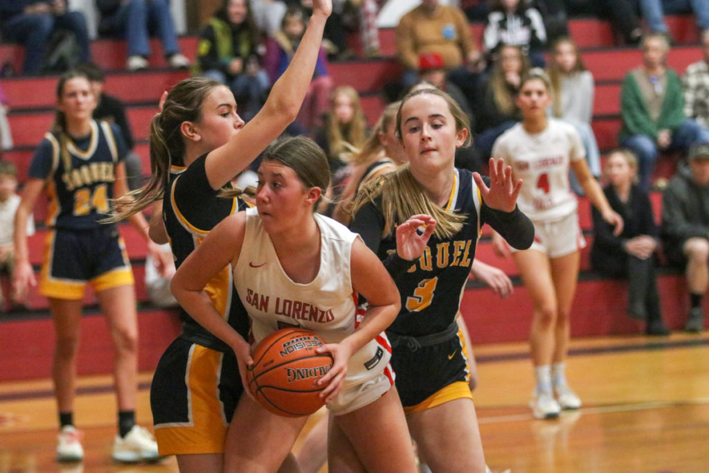 Image for display with article titled Cougars Drop SCCAL-opener to Soquel | Girls Basketball