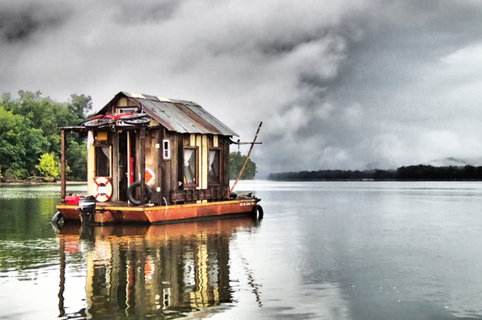 2-2016-07-storm-looms-over-shantyboat---adrian-nankivell-edited