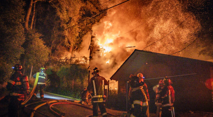 No one injured in small fire north of Boulder Creek Boulder Creek fire
