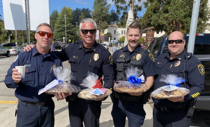 SVPD-cookies-group Cookies for Courage