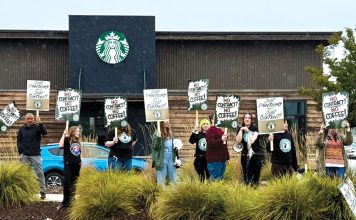 Starbucks workers rally for unionization in Scotts Valley Starbucks baristas hold signs and chant