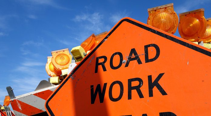 Highway 9 one-way reversing traffic control continues during week of May 26 traffic safety roadwork signs and light