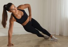 Fitness | Posture Correction with Core Strength Woman side planks
