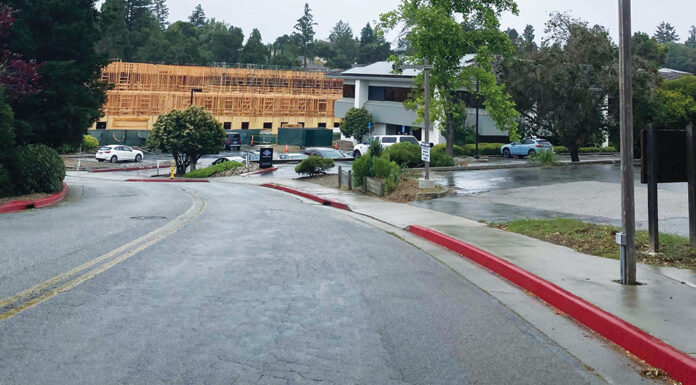 Scotts Valley updates parking rules, approves Pride Flag-raising Scotts Valley red curbs