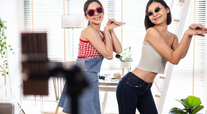 8 Best Sites to Buy TikTok Followers in 2026 (Real Users) best sites to buy tiktok followers in 2026