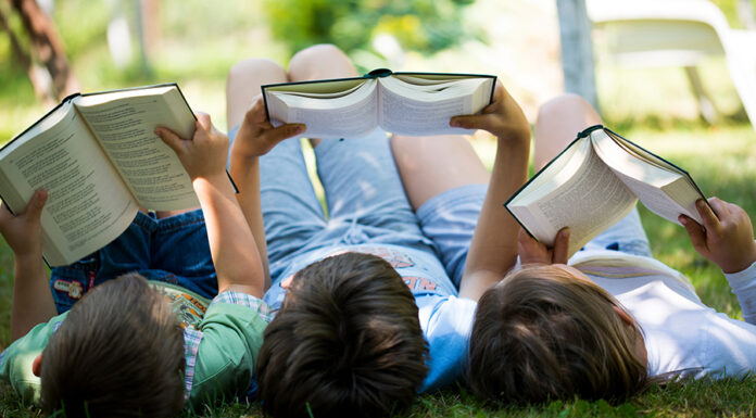 Summer Reading Program returns to Santa Cruz libraries Children reading