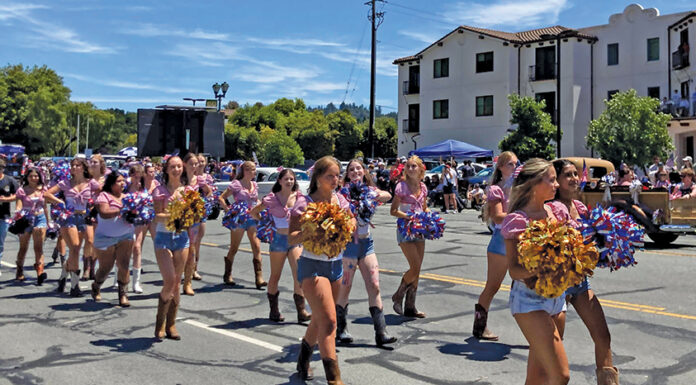Thousands turn out for 4th of July celebrations in Boulder Creek, Scotts Valley Scotts Valley Fourth of July Parade