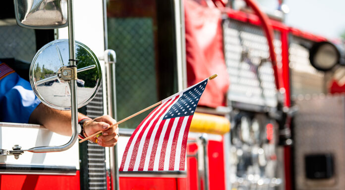 Scotts Valley prepares for 4th of July parade Fourth of July parade flag