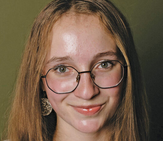 Scotts Valley graduate receives Teamsters scholarship Violeta Dauksa